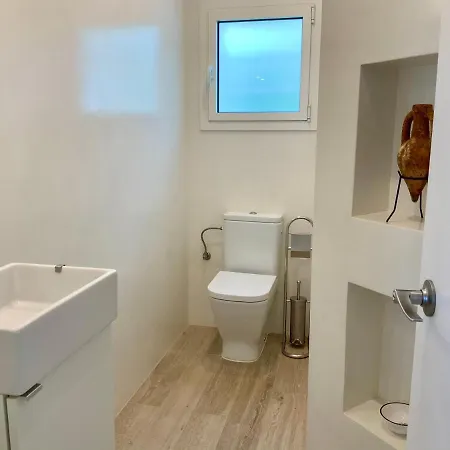 Tatil Evi Montserrat 2, Terrace & Pool *