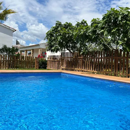 Montserrat 2, Terrace & Pool Holiday home