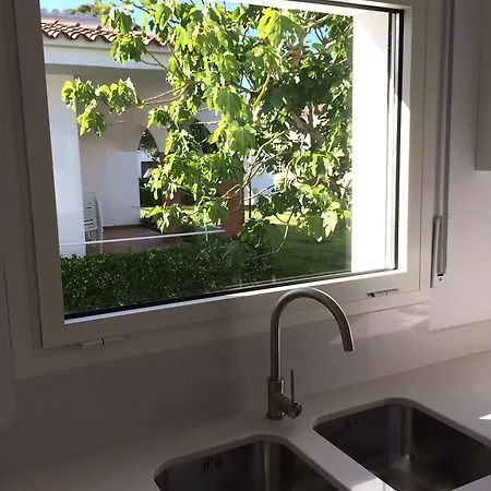 Tatil Evi Montserrat 2, Terrace & Pool Sant Marti d'Empuries